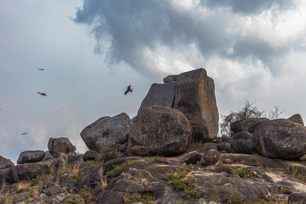 The Lahe Hotels Mwanza Exterior photo
