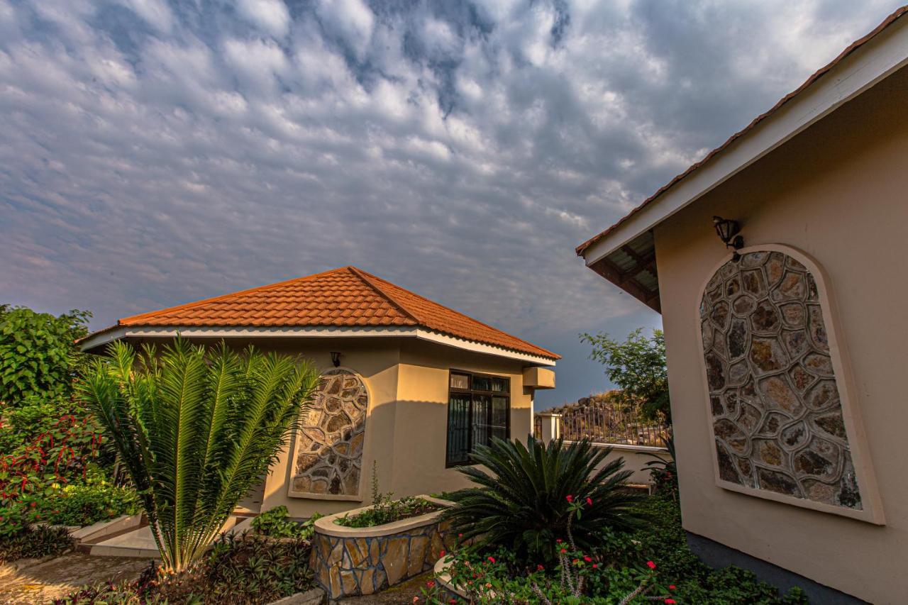 The Lahe Hotels Mwanza Exterior photo