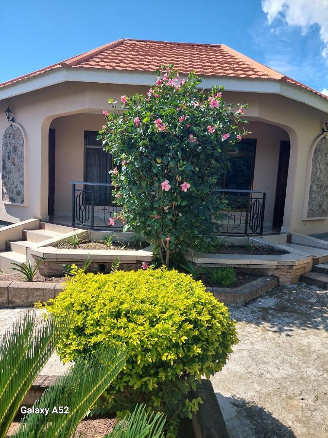 The Lahe Hotels Mwanza Exterior photo